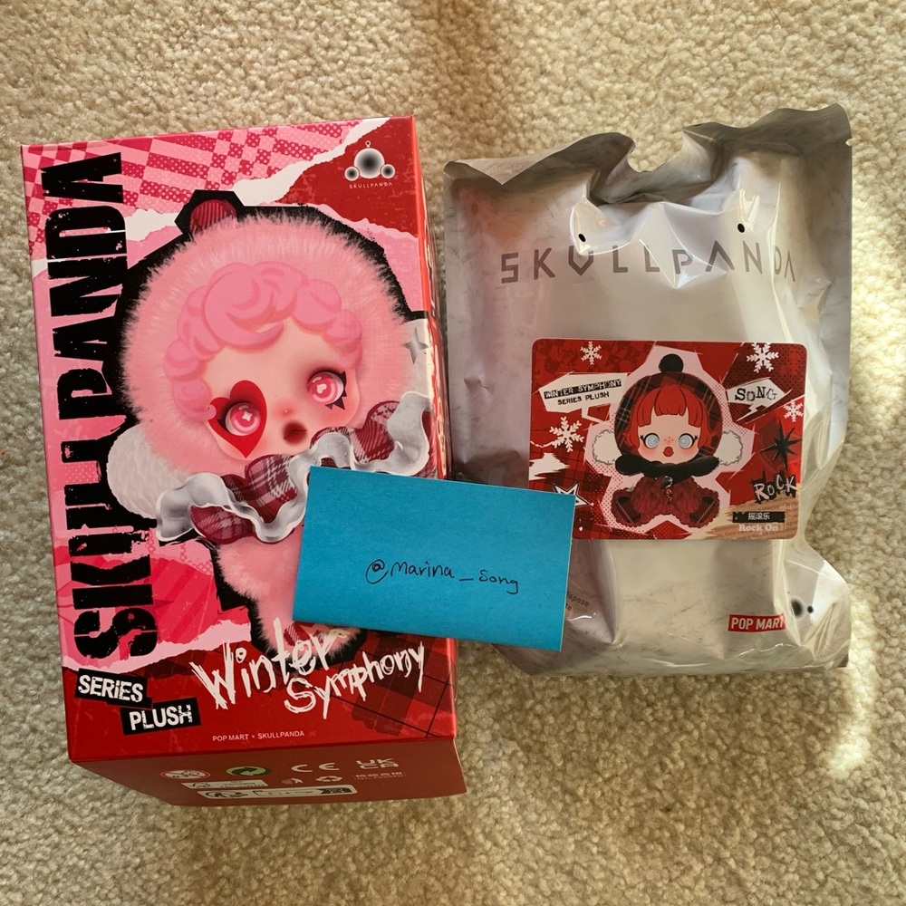 🖤❤️🩵SKULLPANDA - WINTER SYMPHONY PLUSH PENDANT (Rock On) SEALED❗️READY TO SHIP❗️